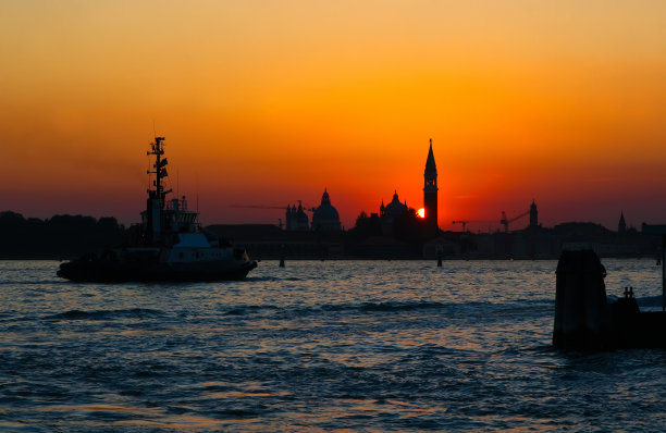 日落在威尼斯图片下载