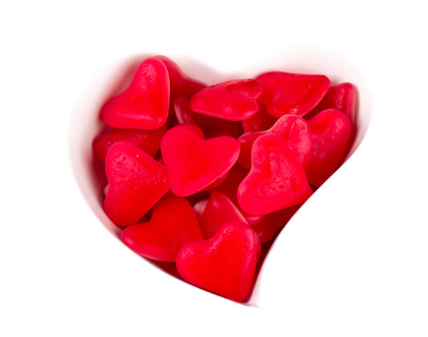 心形糖果孤立在白色上图片下载