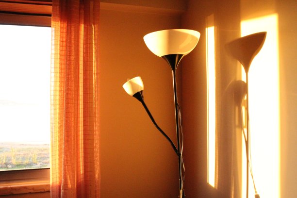 阴影和灯图片下载