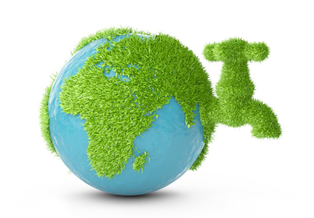 泥土覆盖草与水龙头。图片下载