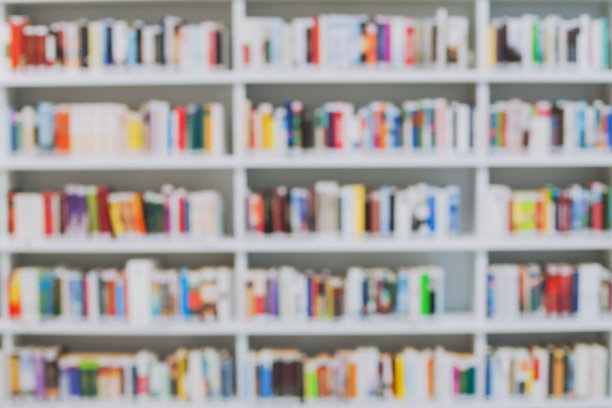 模糊的图书馆或书店背景图片下载