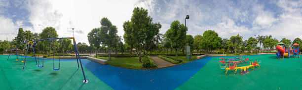 全景的操场图片下载