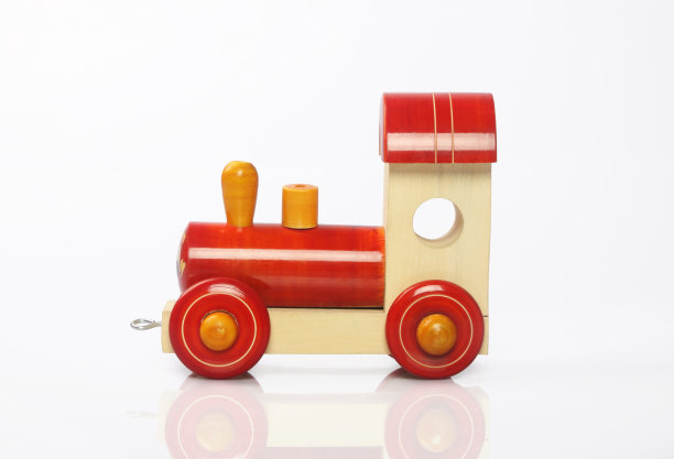 木制玩具火车图片下载