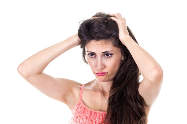 悲伤美丽的女人，肖像。图片下载