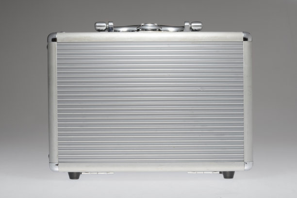 金属中分离图片下载