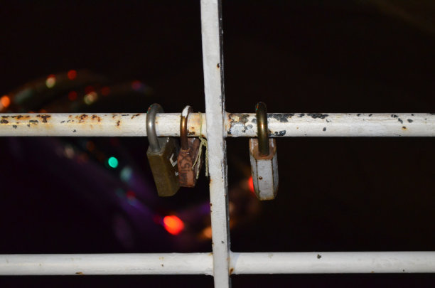 爱之桥图片下载