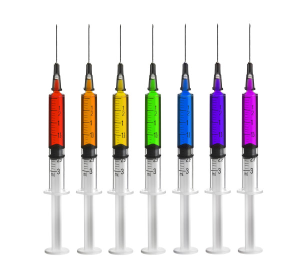 多色注射器排成一条线图片下载