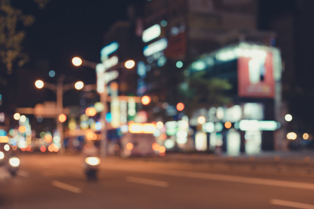 模糊的城市夜景。图片下载