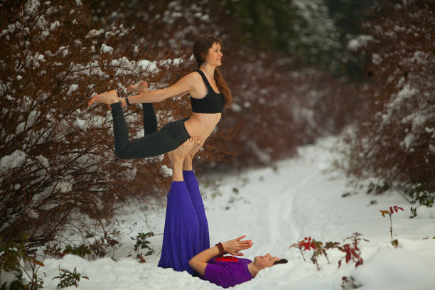 达努拉萨纳瑜伽图片下载