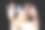 微笑的女人点击照片从手机的黑色背景图片下载