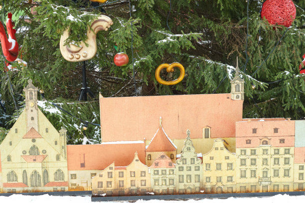 圣诞树装饰图片下载