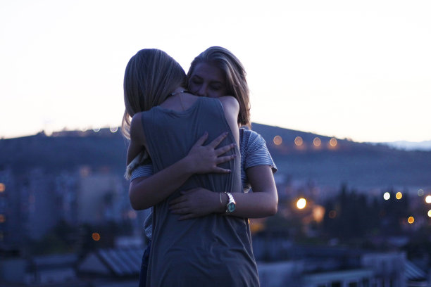 我会永远呆在这里图片下载