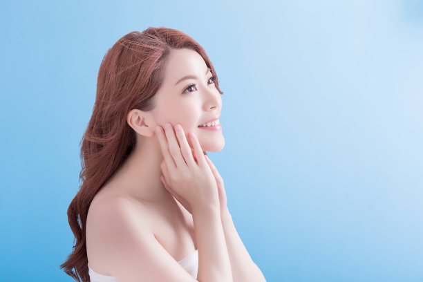 美容护肤女人的脸图片下载