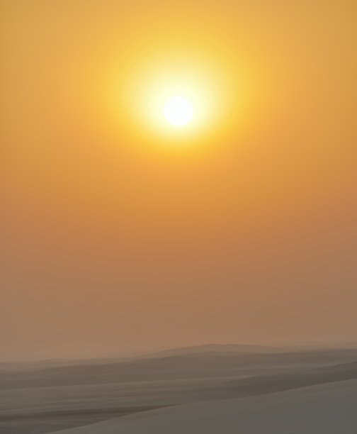 沙漠上的神奇日落图片下载