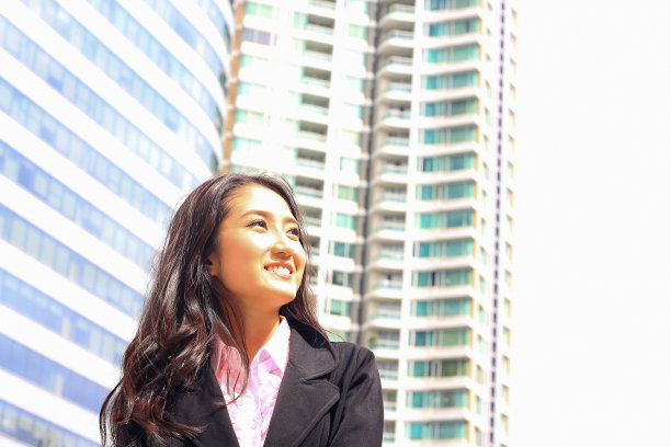 亚洲年轻女商人光鲜亮丽的特写图片下载