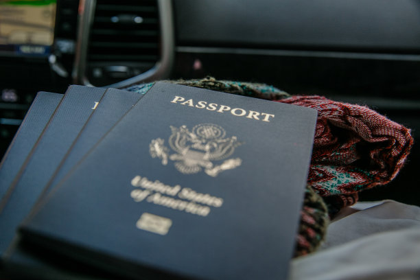 美国护照图片下载