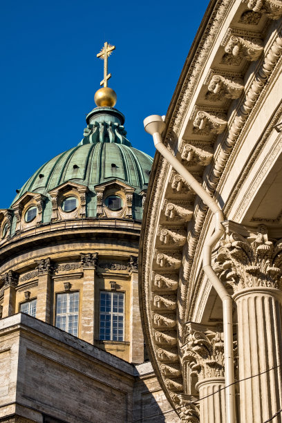 圣彼得堡喀山大教堂的穹顶图片下载