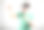 戴着虚拟现实眼镜的男人图片下载