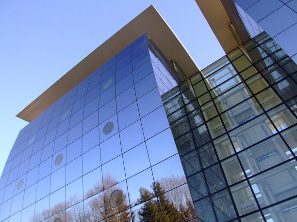 现代建筑广泛的几何图片下载