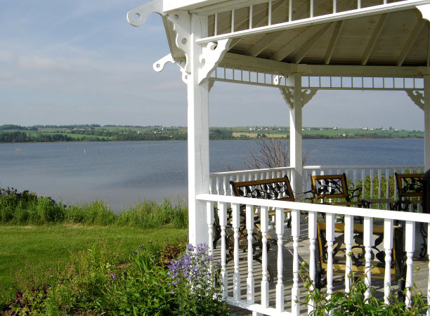 海边的露台图片下载