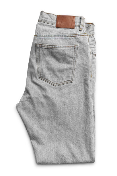 白色牛仔裤的男女剪裁路径图片下载