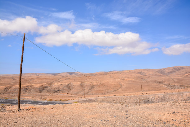 西班牙阿尔梅里亚省的Tabernas沙漠图片下载