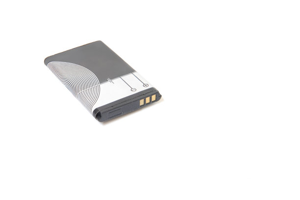 可充电手机电池。孤立在白色背景上。图片下载