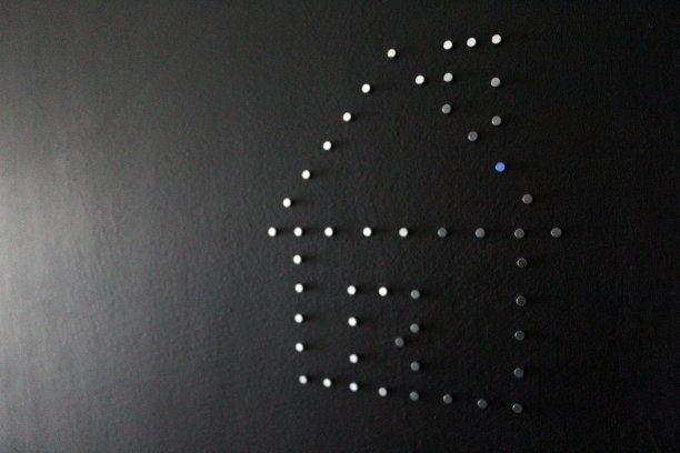 黑板上的房子图片下载