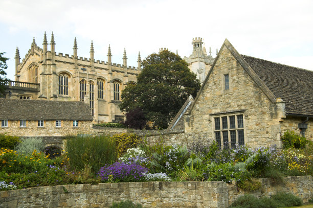 牛津大学克赖斯特彻奇学院图片下载