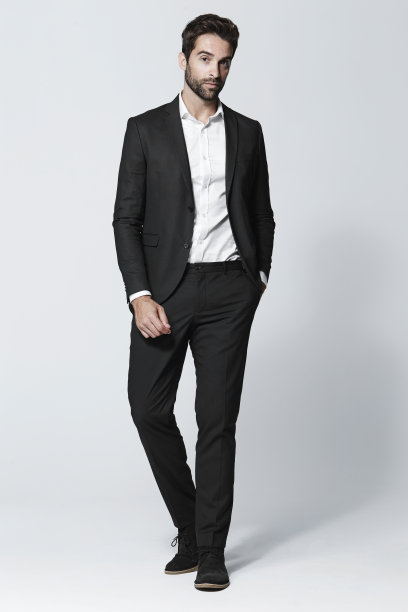 智能穿着男士图片下载