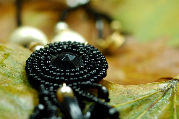 黑珍珠首饰图片下载