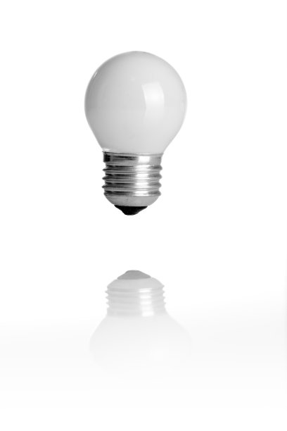 白色荧光灯孤立在背景上图片下载