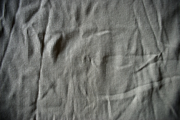 灰色规则条纹和编织材料的背景或纹理图片下载