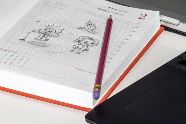 笔记本电脑，日志和笔图片下载