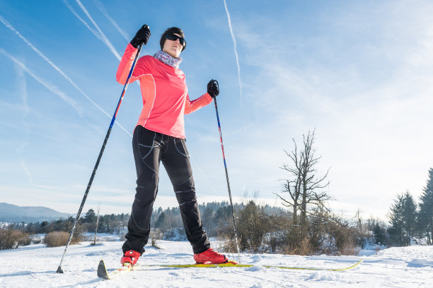越野滑雪图片下载
