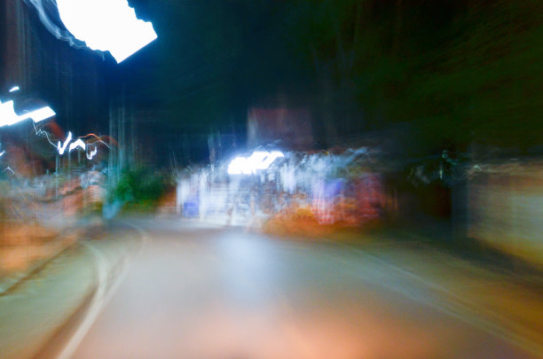 神奇的灯图片下载