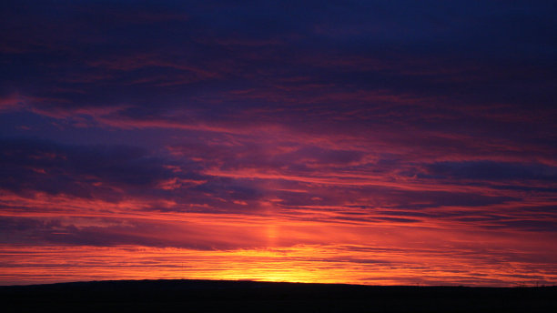 萨斯喀彻温省草原日落图片下载