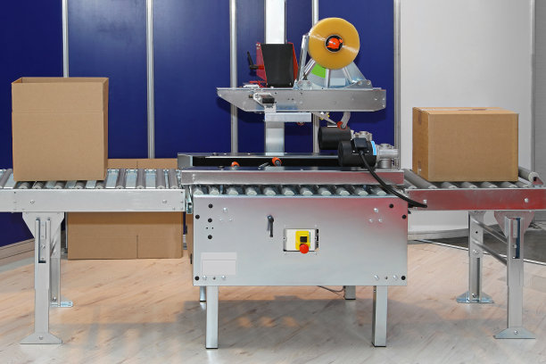 机器的包装盒子图片下载