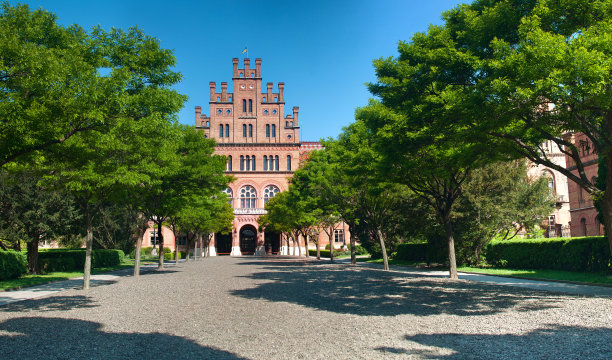 切尔尼夫茨国立大学的正面素材图片