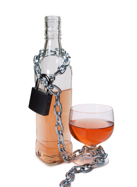 酒精和金属链图片下载