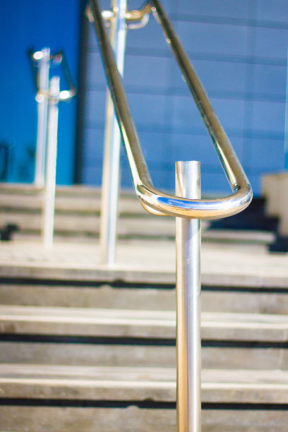 漂亮的不锈钢栏杆图片下载