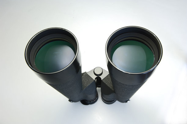 双筒望远镜图片下载