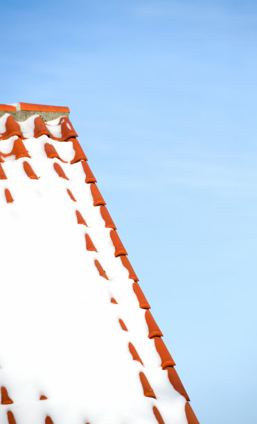 屋顶上有雪图片下载