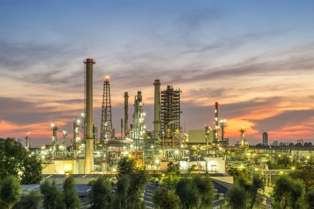 炼油厂图片下载