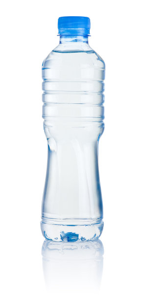 塑料瓶饮用水隔离在白色背景图片下载