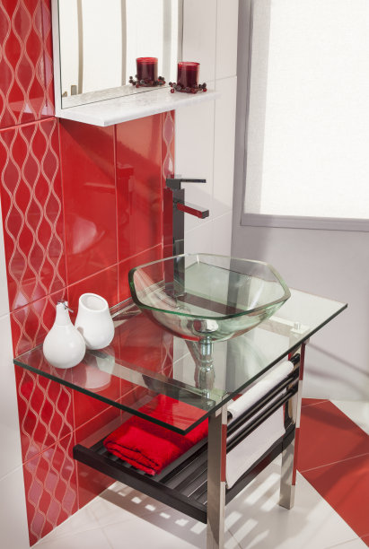 现代浴室内设玻璃水槽图片下载