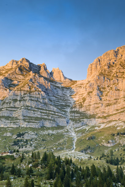 式Montasio图片下载