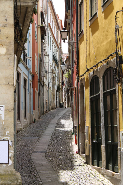 狭窄的小巷图片下载