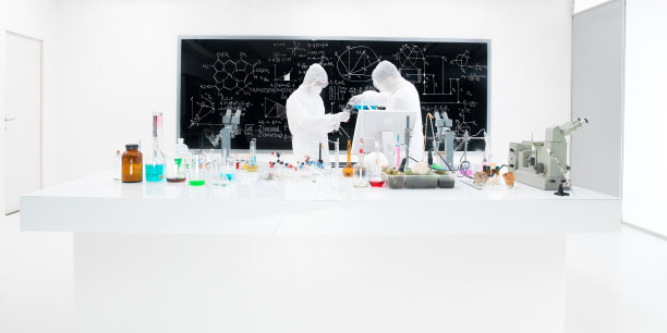 实验室实验图片下载