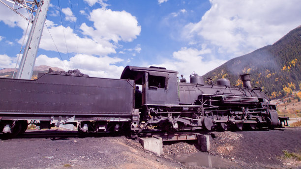 铁的马# 486图片下载